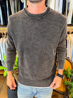 Sweater Ferma negro