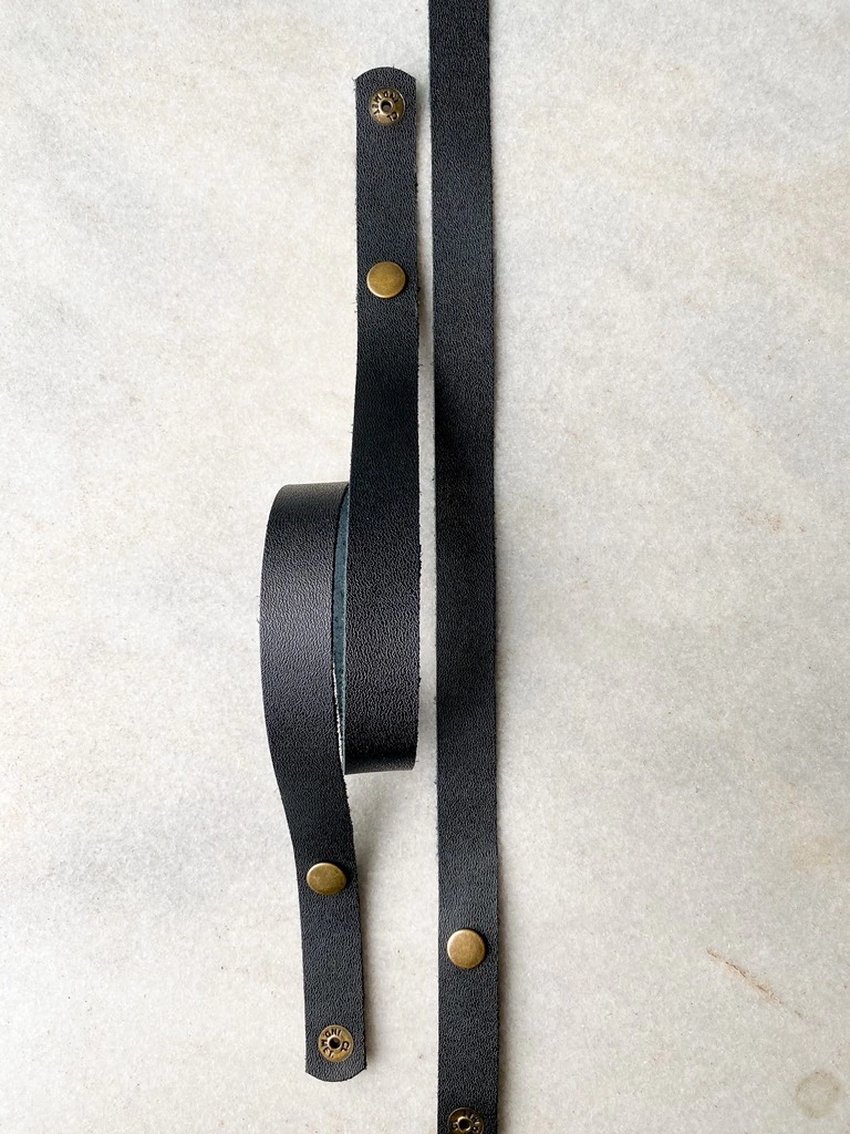 Alça Pressão Preto e Ouro Velho