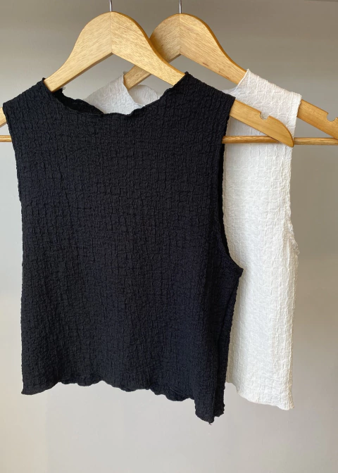 Remera Emuriel (NAR406)