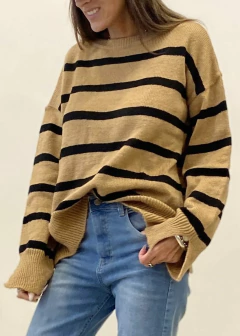 Sweater Rayado C/Tajo en Mangas (2425044)