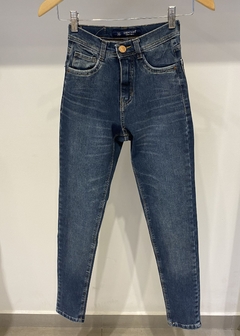 Jeans chupin con bigotes OUTLET (CEN19)