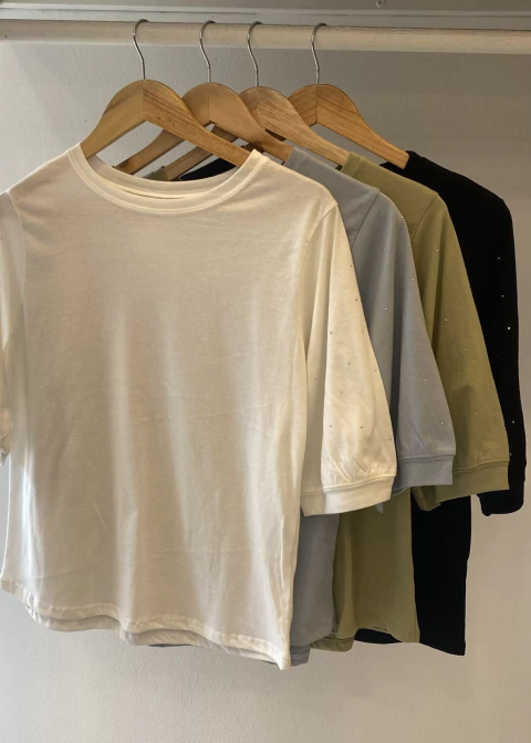 Remera Mia brillos en mangas (PIT14)