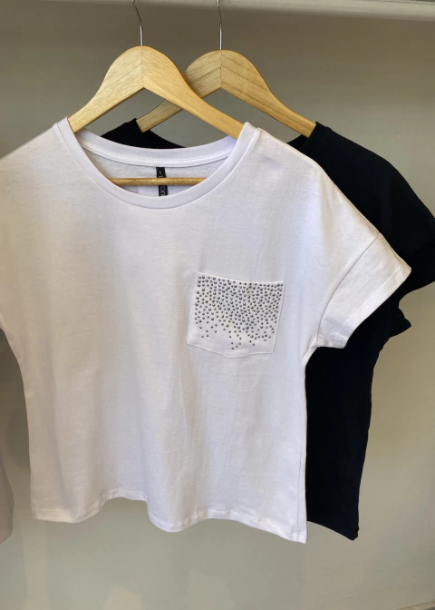 Remera Bolsillos Tachas (2610182)