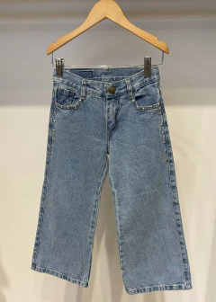 Jean con tachas (NET38)