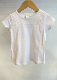 Remera con puntilla OUTLET (AN36)