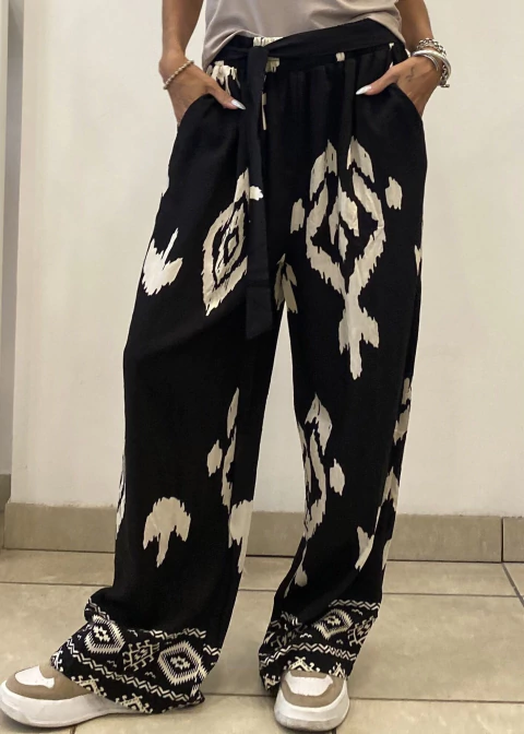 Palazzo con guardas (KY428)