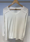 Remera escote en v con puntilla Pratti (EB275)