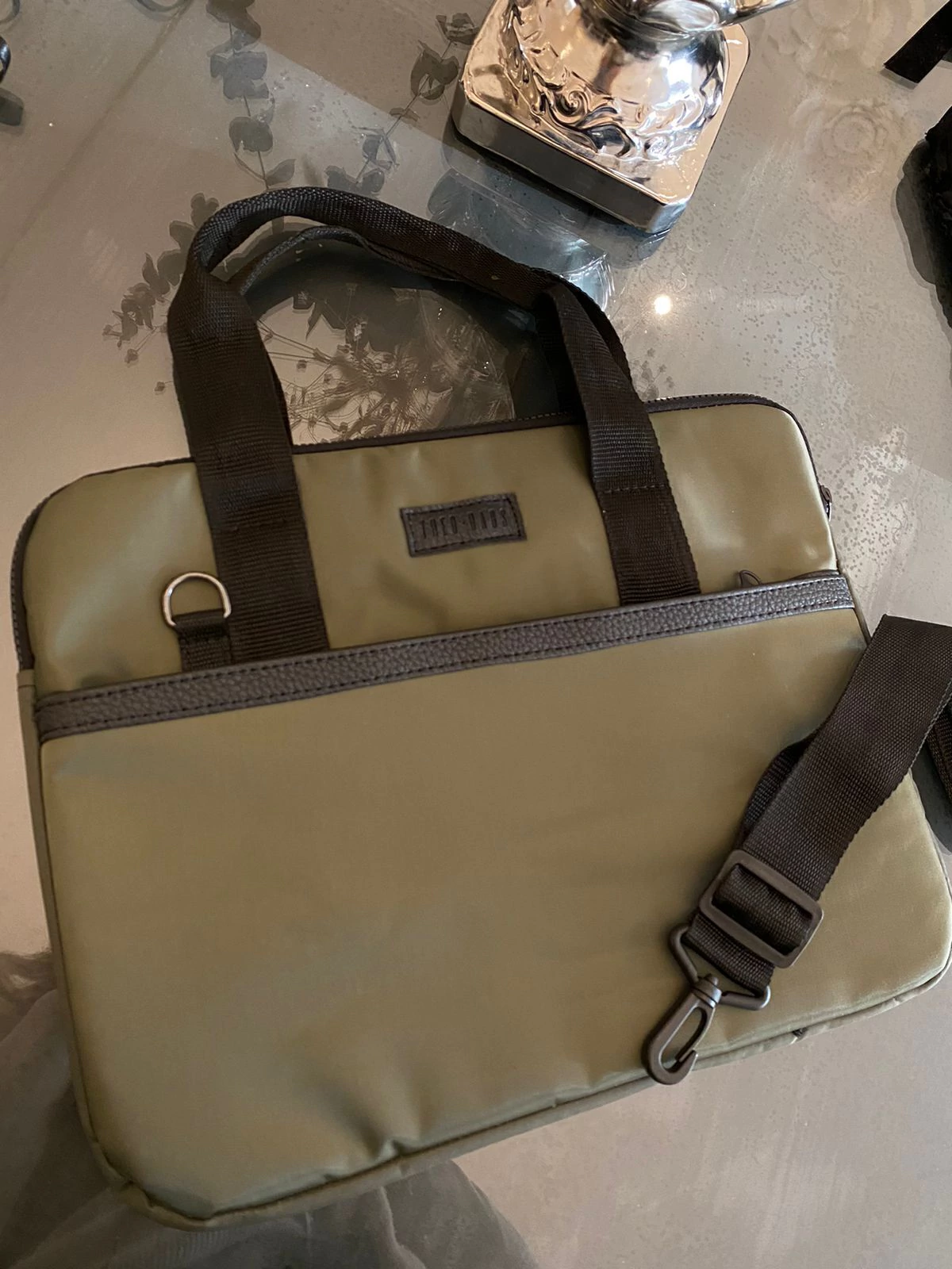 Banner de Theo Bags
