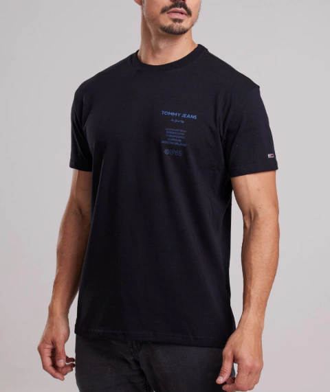 Camiseta Estampada Tommy Hilfiger Preta - comprar online