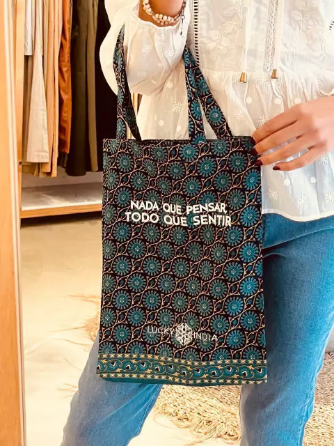 BOLSA NADA QUE PENSAR TODO QUE SENTIR! - comprar online