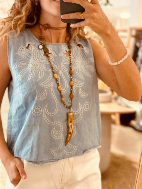 BLUSA CREO UN NUEVO MUNDO! - comprar online