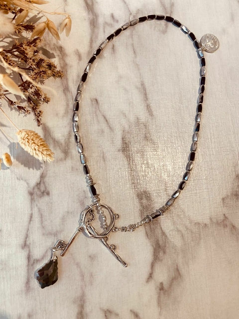 COLLAR MIRADA INTERNA! - comprar online