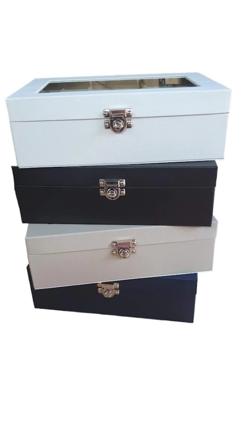 Caixa Organizadora para Joias e Bijuterias com Vidro na Tampa - comprar online