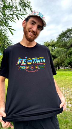 Camiseta Fé na Tinta Preta