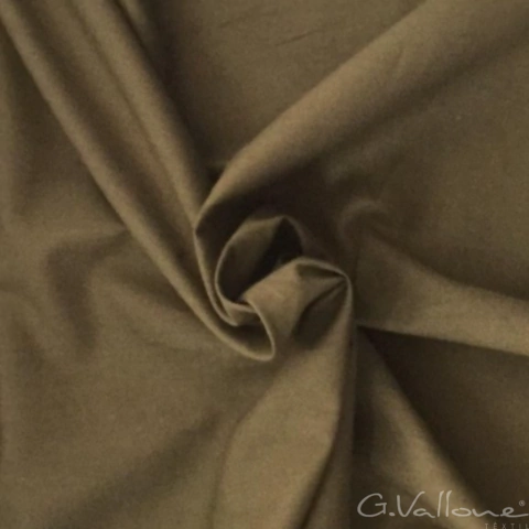 Lilly - Verde Militar Pantone® 18-0422