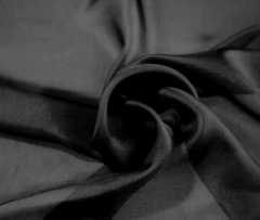 Daphine - Black on internet