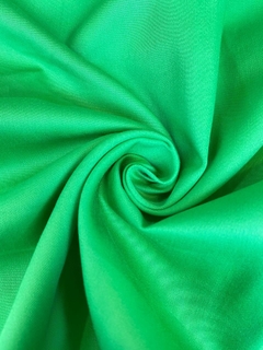 Nusa - Verde Cítrico cor 11-018 Pantone® 16-6340 - comprar online