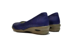 Chatita de cuero vaucno calada - Artículo 62 en internet