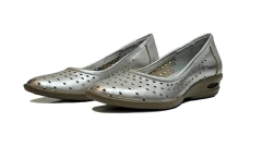 Chatita de cuero vaucno calada - Artículo 62 - comprar online