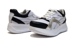 Imagen de Zapatillas de cuero vacuno con cordones y plataforma - Gise (Artículo 712)