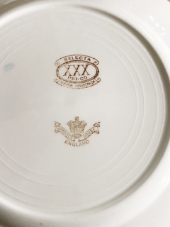 Masitero con pie de semi porcelana Johnson Bros, para el bazar Penco. Circa 1900 ( posee un chip muy pequeño) - comprar online