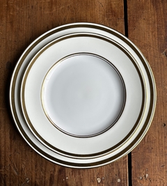 Plato playo de porcelana inglesa Paragon, 25 cm. ideal como plato masitero.