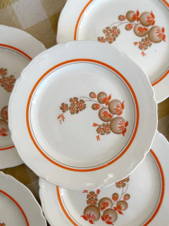 Platos de postre de loza inglesa Midwinter. 18 cm.