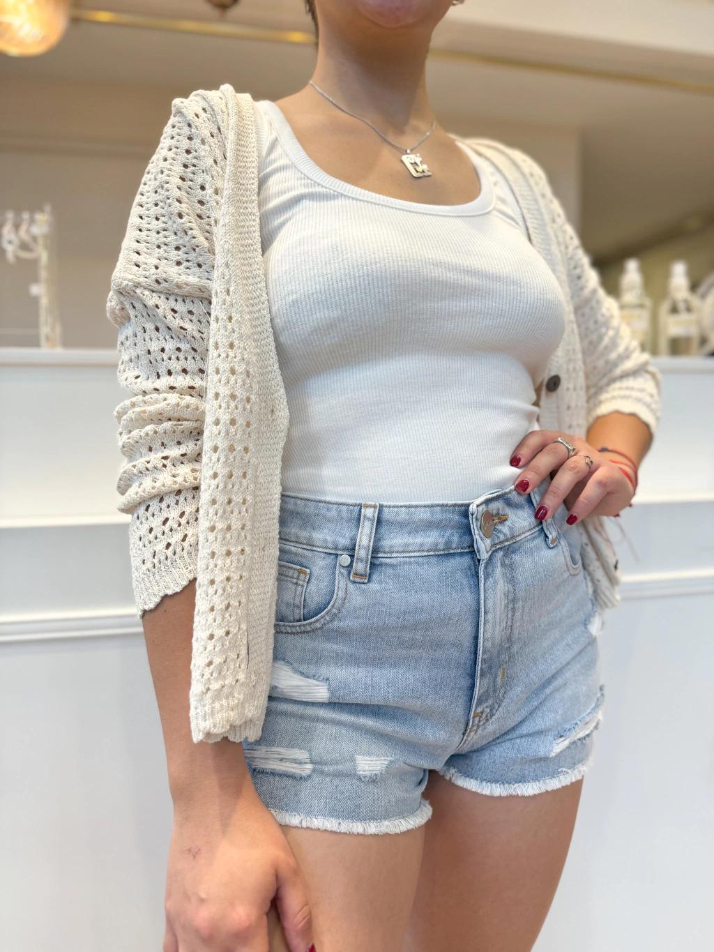 Short Feli con rotura