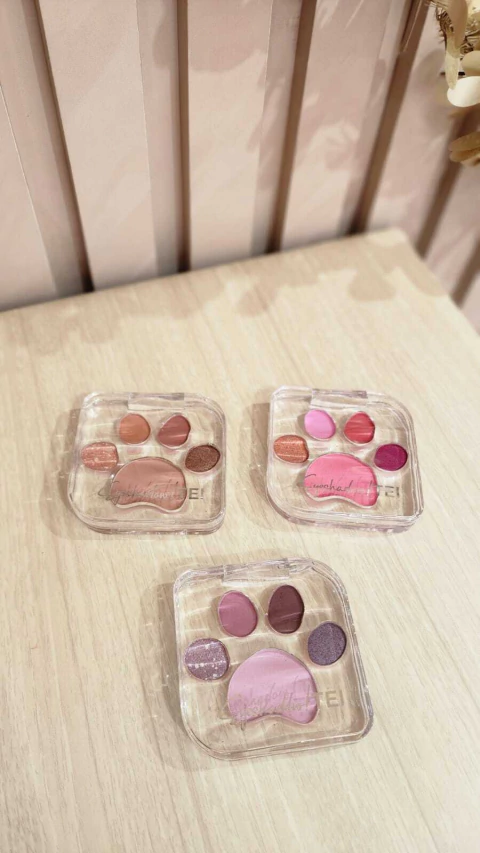 SOMBRA DE OJOS PATITA TEI