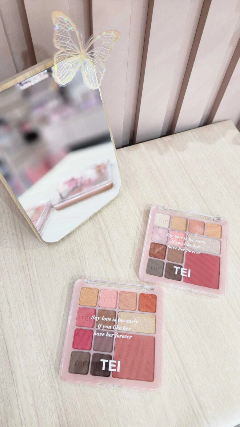 SOMBRAS DE OJOS+ILUMINADO+RUBOR