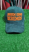 Boné "Joguem como Bebemos"
