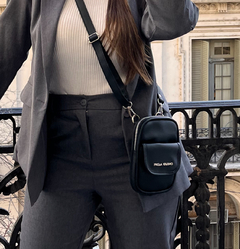 iris negro - paulabilbao