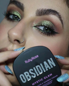 Iluminador Sombra Obsidian Esmerald - Ruby Rose - comprar online