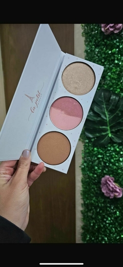 Trio Contorno Blush e Iluminador - La Petit Makeup