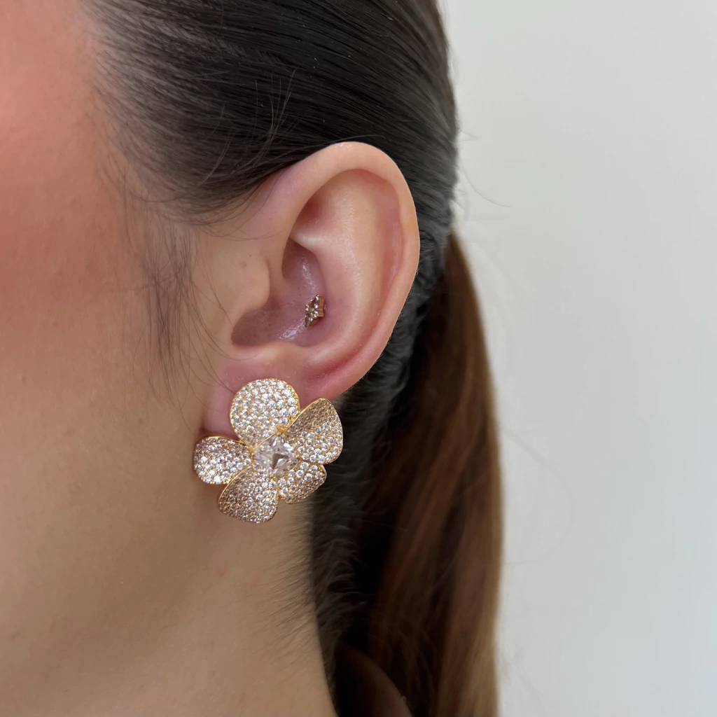 Brinco Halin dourado - Semijoia