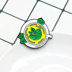 Pin Green tea club - comprar online