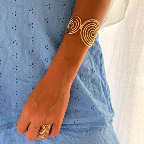 Bracelete + anel Dourado - comprar online