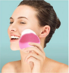 Esponja Facial Massageadora Elétrica Com Cabo Usb FOREVER - comprar online