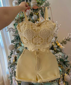 Conjunto alfaiataria bordado em renda guipper