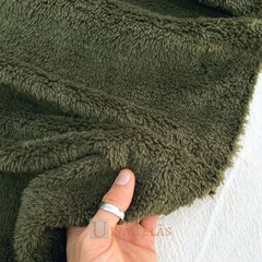 POLAR-SOFT PREMIUM - VERDE MILITAR (bifaz 1.60 mts ancho) - Urja Kuna Telas