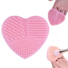LIMPIA BROCHAS CORAZÓN en internet