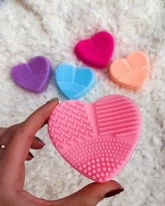 LIMPIA BROCHAS CORAZÓN - comprar online