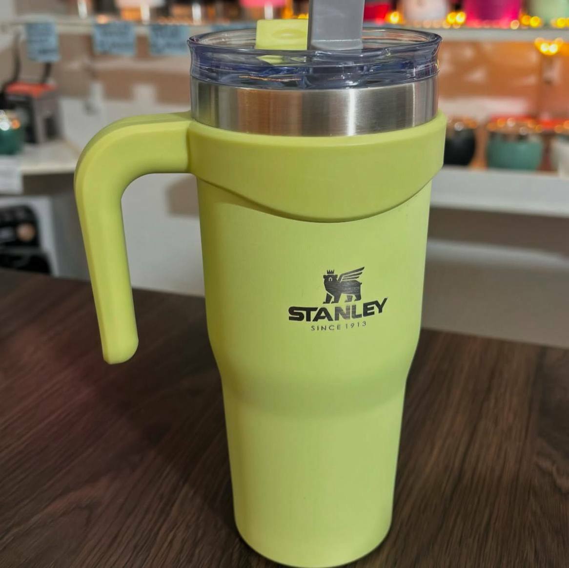 Imagen de VASO TERMICO STANLEY 650ML